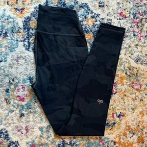 Camo Alo Legging